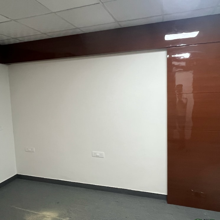 Common Area, puri-81-business-hub Commercial Office Space 1000 Sq.Ft. In Sector 81 Faridabad 9172475