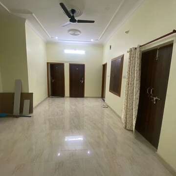 Building Lobby in 1 RK Independent House at Unity Tower, Vineet Khand – for Rent