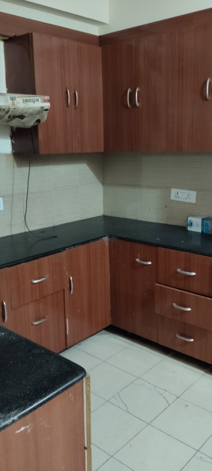 Kitchen, bptp-park-grandeura 3.5 Bedroom 2032 Sq.Ft. Apartment In Sector 82 Faridabad 9172567