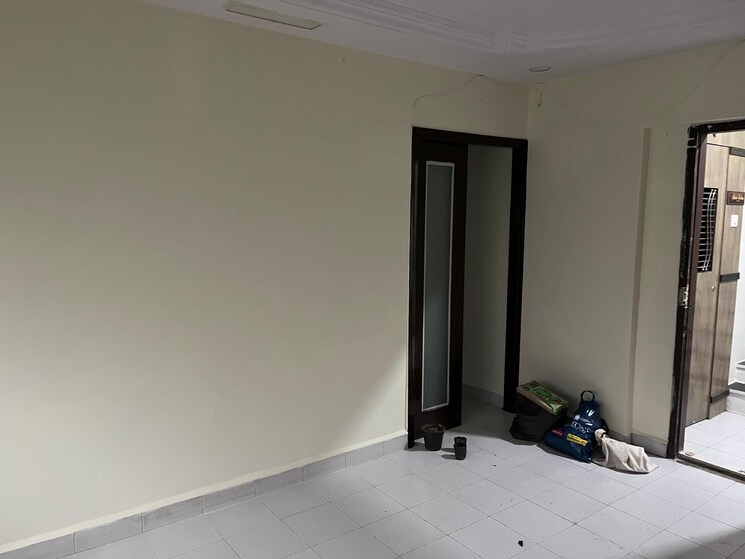 Room, govardhan-dham 1 Bedroom 596 Sq.Ft. Apartment In Dhobi Ali Thane 9172606