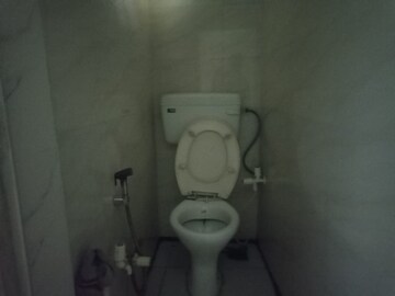 Bathroom in 1 BHK Villa at Sector 36 – for Rent
