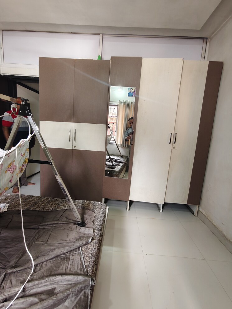 undefined, akota 6 Bedroom 1800 Sq.Ft. Independent House In Akota Vadodara 9172621