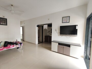 Room in 6 BHK Independent House at Akota – for Rent