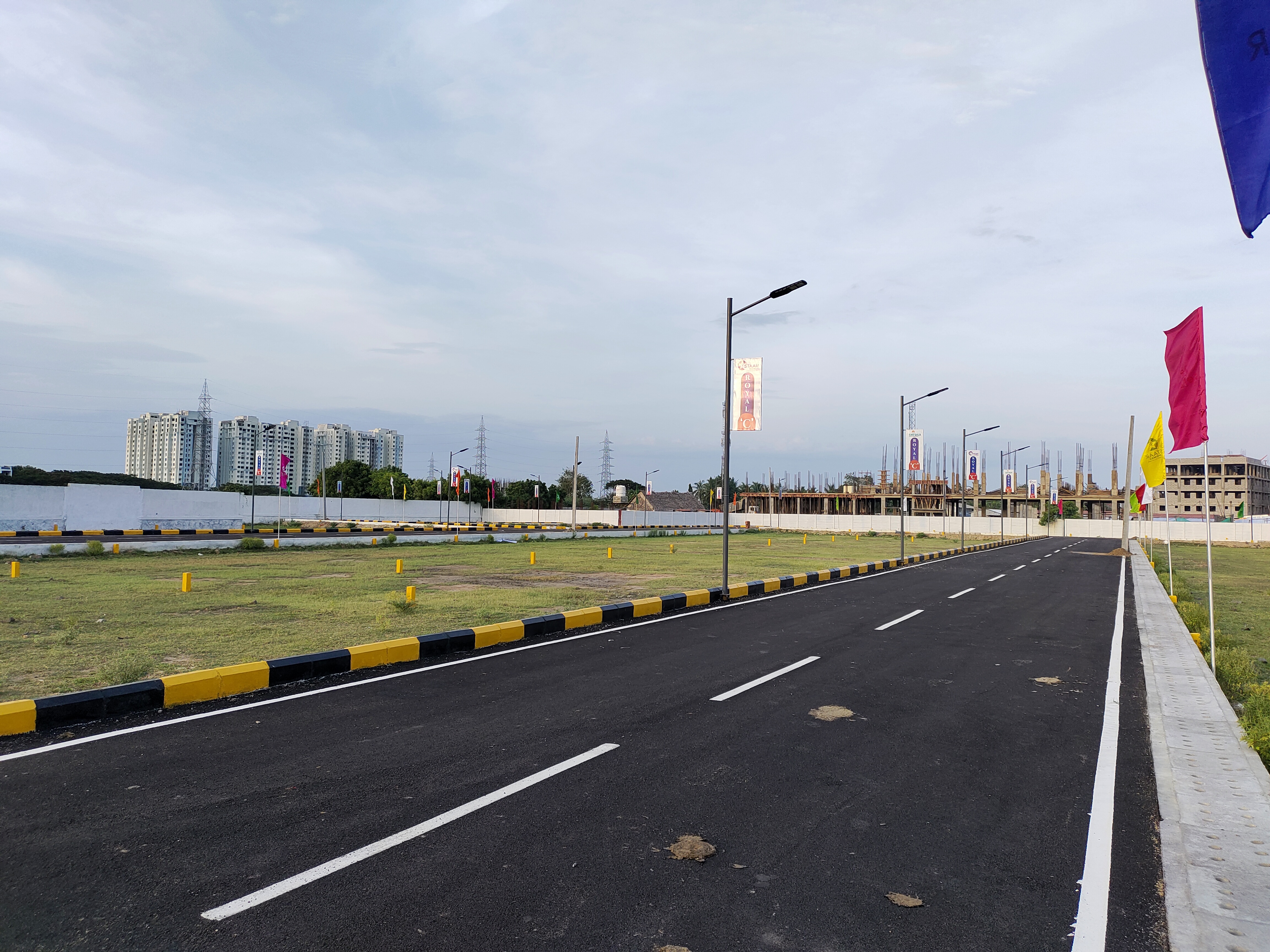 Plot For Sale in Royal c 