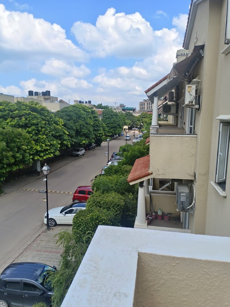 Balcony, emaar-mgf-emerald-hills 4 Bedroom 1750 Sq.Ft. Builder Floor In Sector 65 Gurgaon 9172740