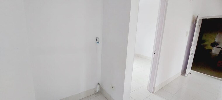 Bathroom, bengal-peerless-alaktika-housing-complex 2.5 Bedroom 1284 Sq.Ft. Apartment In Rajarhat Kolkata 9172779
