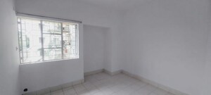 Room in 2.5 BHK Apartment at Bengal Peerless Alaktika Housing Complex, Rajarhat – for Sale