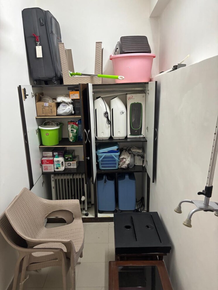 Living Room, shree-vardhman-mantra 2 Bedroom 800 Sq.Ft. Apartment In Sector 67 Gurgaon 9172760