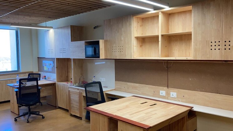 Kitchen, emaar-emerald-plaza Commercial Office Space 641 Sq.Ft. In Sector 65 Gurgaon 9172884