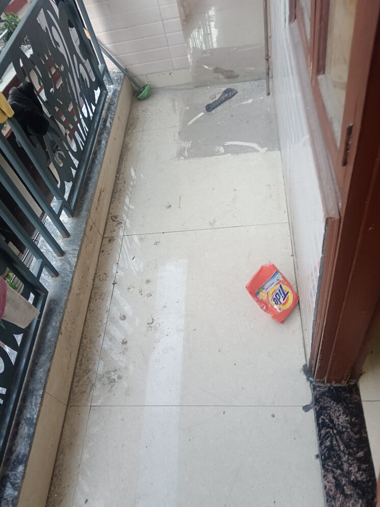 Balcony, panchsheel vihar 2 Bedroom 675 Sq.Ft. Builder Floor In Panchsheel Vihar Delhi 9172942