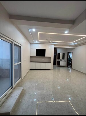 Room in 3 BHK Apartment at Prestige Tranquil, Kokapet – for Sale