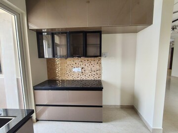 Furnished Amenities in 3 BHK Apartment at Aurobindo The Regent, Kondapur – for Rent