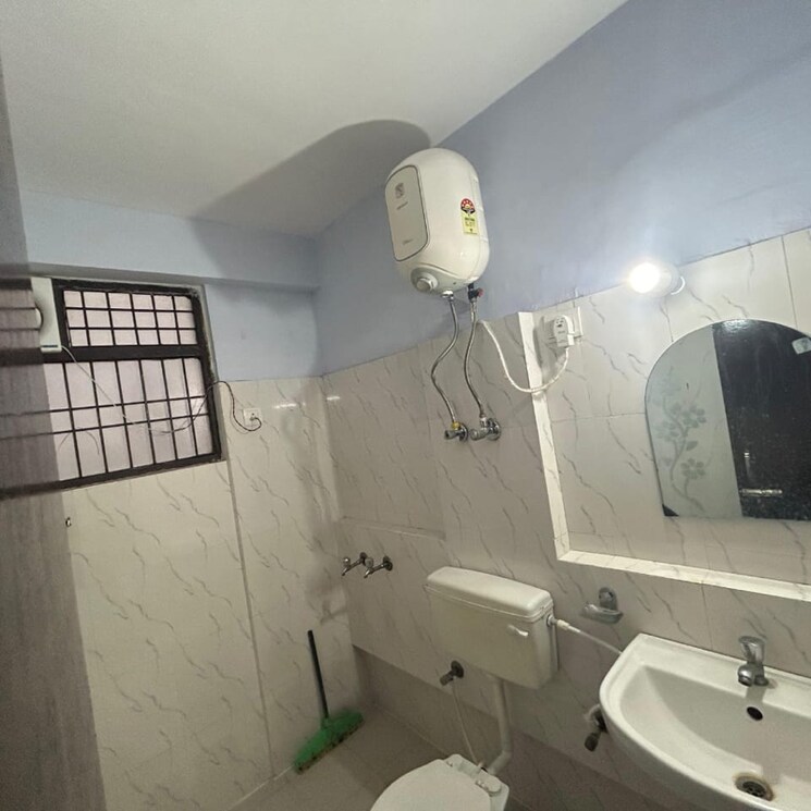 Bathroom, sector 86 3.5 Bedroom 1709 Sq.Ft. Apartment In Sector 86 Faridabad 9172991
