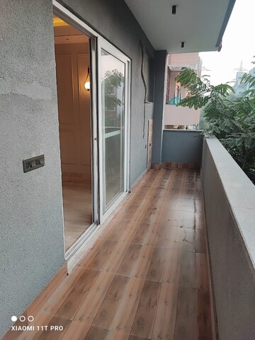 Balcony in 3 BHK Builder Floor at Vipul World Floors, Sector 48 – for Rent