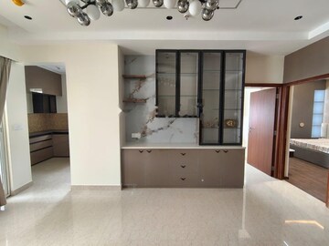 Room in 3 BHK Apartment at Aurobindo The Regent, Kondapur – for Rent