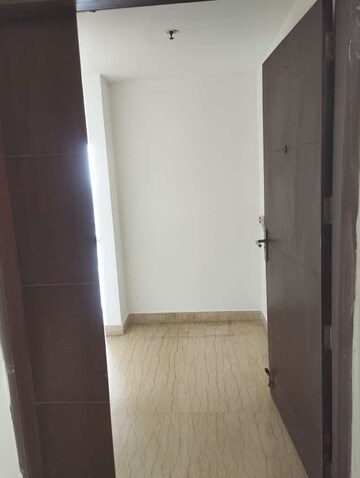 Bathroom in 3 BHK Apartment at Conscient Heritage One, Sector 62 – for Rent