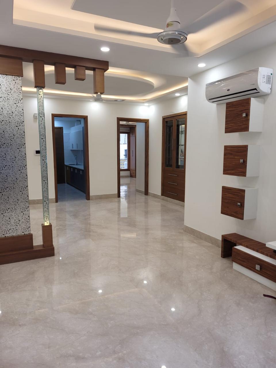 3 BHK + Servant Room Apartment For Rent in M3M Heights