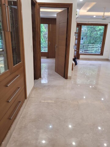 Room in 3 BHK Apartment at M3M Heights, Sector 65 – for Rent