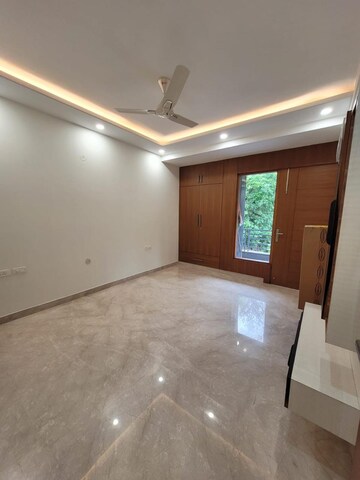 Room in 3 BHK Apartment at M3M Heights, Sector 65 – for Rent