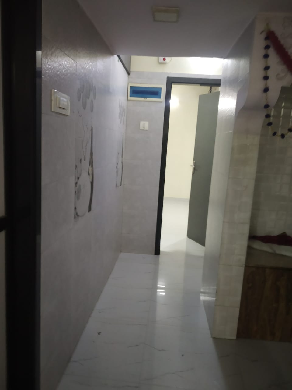 2 BHK + Extra Room Apartment For Sale in Garuda Shrushti CHS