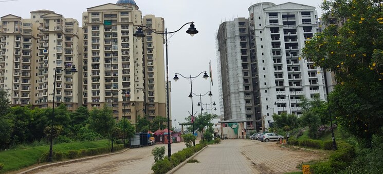 Exterior View, ajnara-le-garden 3 Bedroom 1295 Sq.Ft. Apartment In Sector 16b Greater Noida Greater Noida 9173150