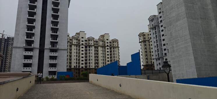 Exterior View, ajnara-le-garden 3 Bedroom 1295 Sq.Ft. Apartment In Sector 16b Greater Noida Greater Noida 9173150