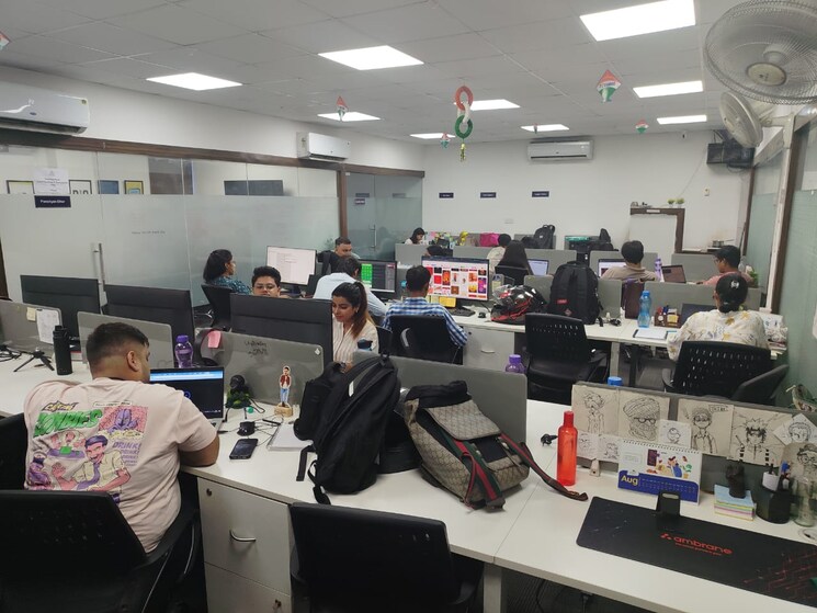 Team Area, sector 63 Commercial Office Space 1150 Sq.Ft. In Sector 63 Noida 9173189