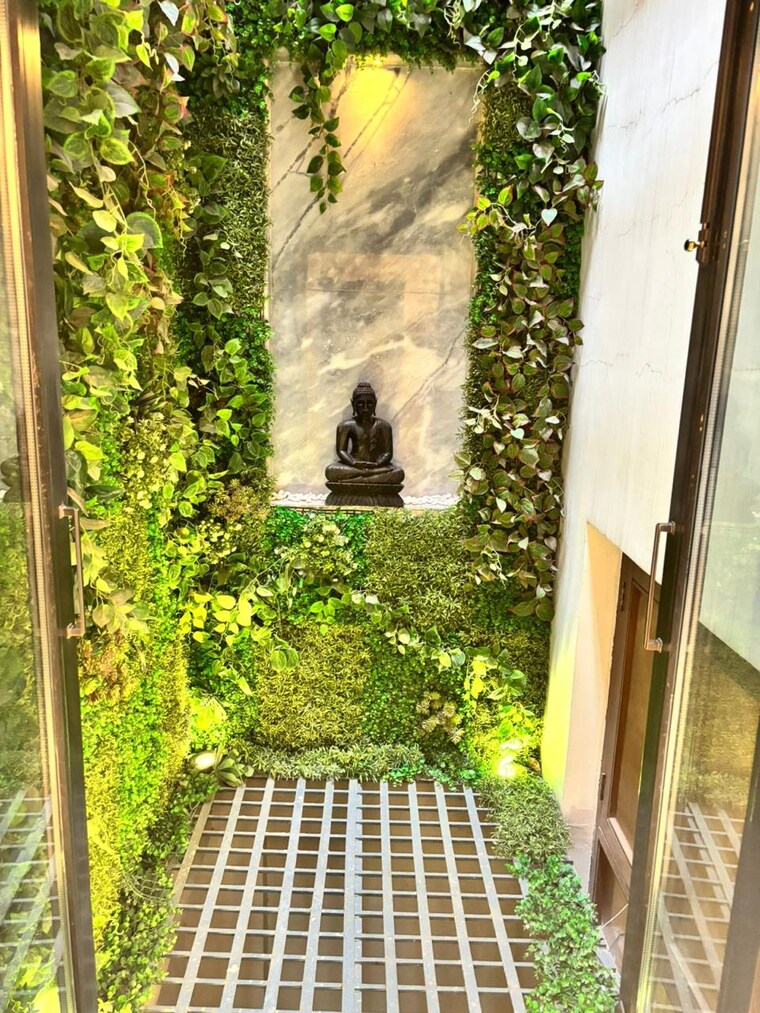 Balcony, safdarjung enclave 3 Bedroom 2000 Sq.Ft. Builder Floor In Safdarjung Enclave Delhi 9173219