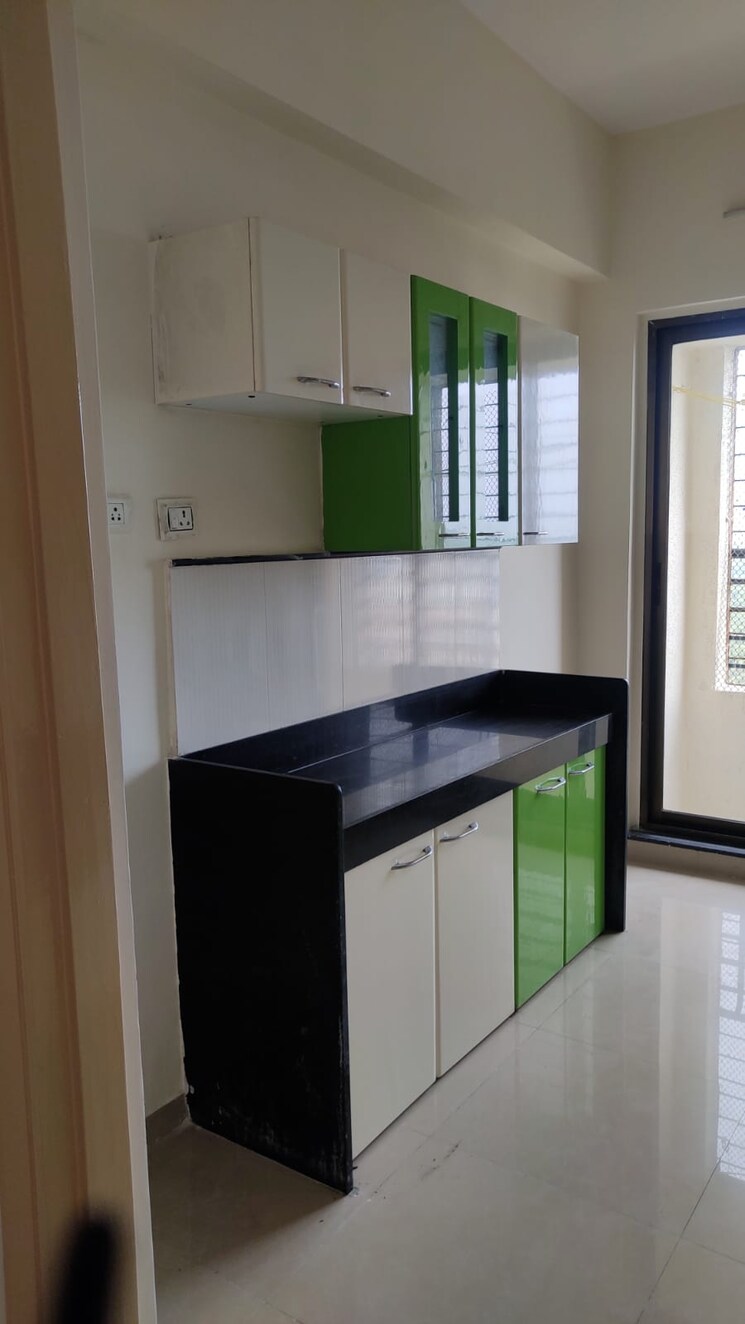 Kitchen, kalpataru-srishti 2.5 Bedroom 1123 Sq.Ft. Apartment In Mira Road Thane 9173144
