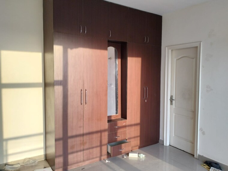 Room, anant-raj-ashok-estate 3 Bedroom 180 Sq.Yd. Apartment In Sector 63a Gurgaon 9173179