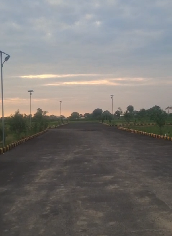 Plot For Sale in Gaur Yamuna City
