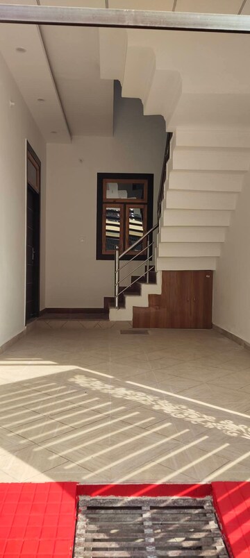 Parking in 3 BHK Independent House at Jankipuram Extension – for Sale