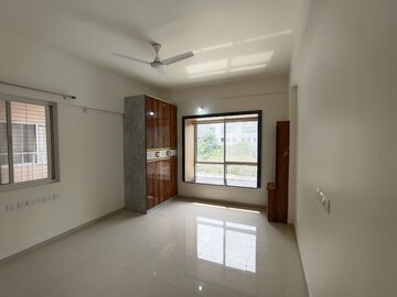 Room in 3 BHK Apartment at Raheja Vistas, Nacharam – for Rent