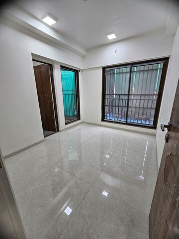 Room in 1 BHK Apartment at Vikroli Indrajeet Niketan CHS, Vikhroli East – for Sale