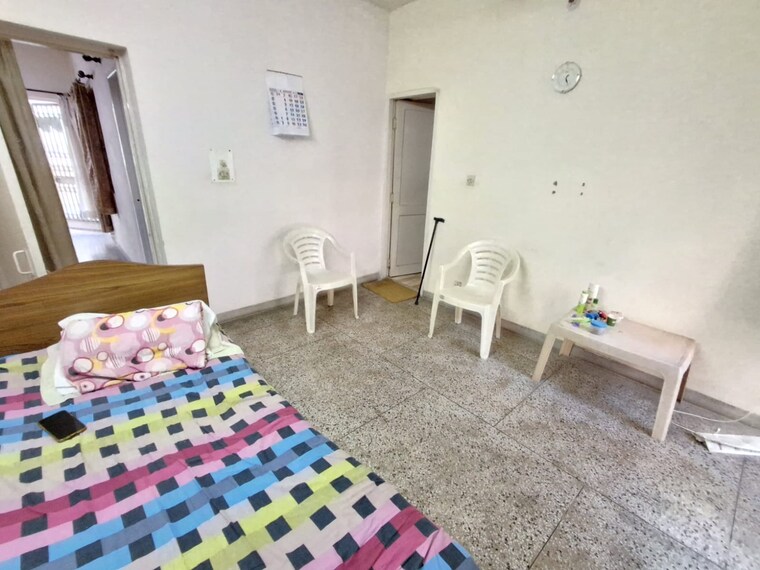 Room, vasant kunj 3 Bedroom 2000 Sq.Ft. Apartment In Vasant Kunj Delhi 9173324