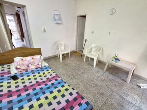 Room in 3 BHK Apartment at Vasant Kunj – for Sale