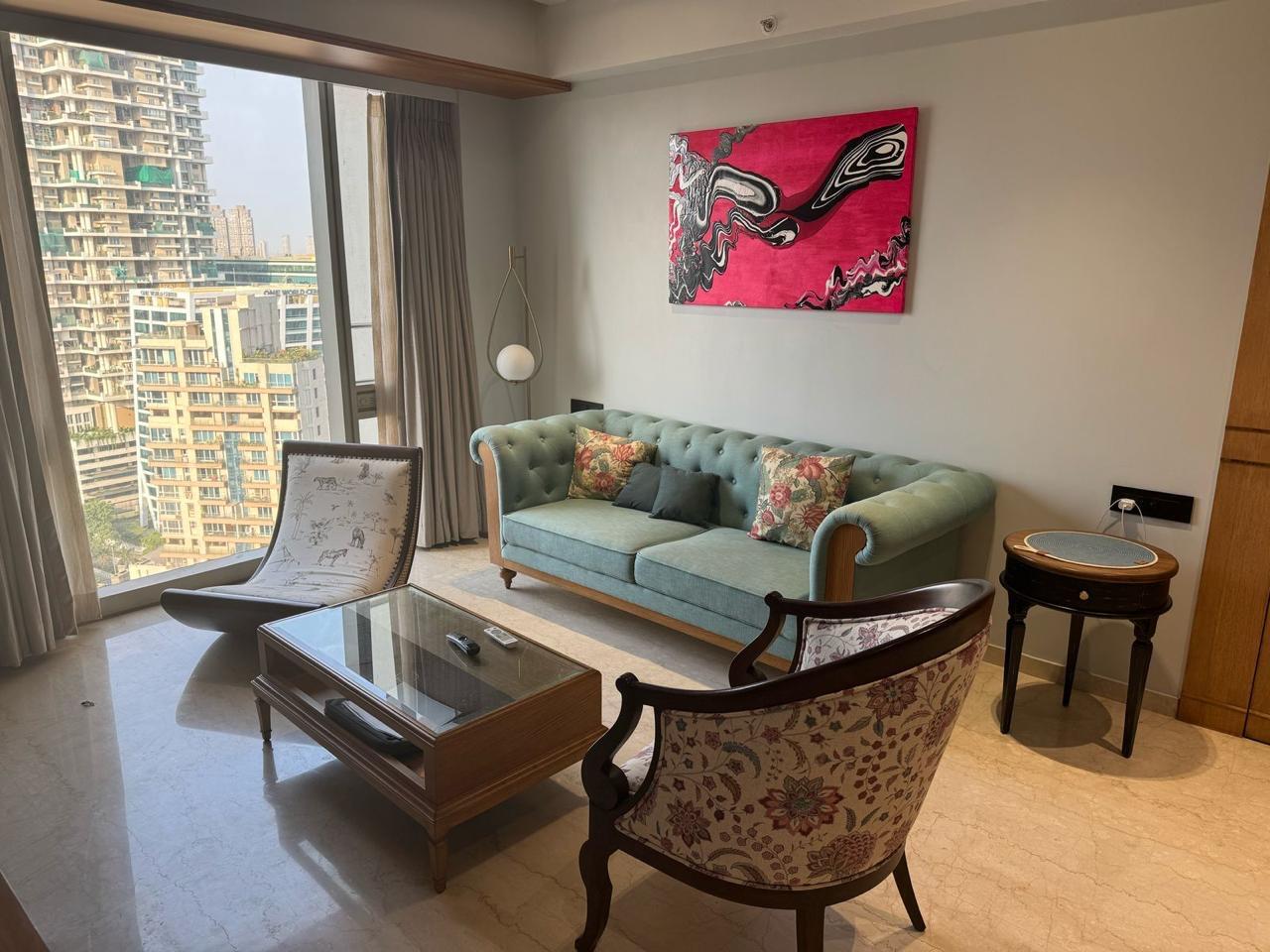 3 BHK + Servant Room Apartment For Rent in Lodha The Park