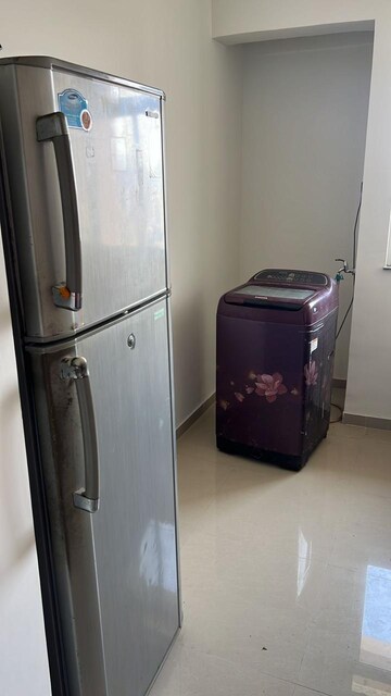 Furnished Amenities in 2 BHK Apartment at Yashraaj Park, Ghodbunder Road – for Rent