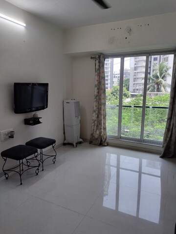 Room in 1 BHK Apartment at Ekdant Anmol Oasis, Naupada – for Sale