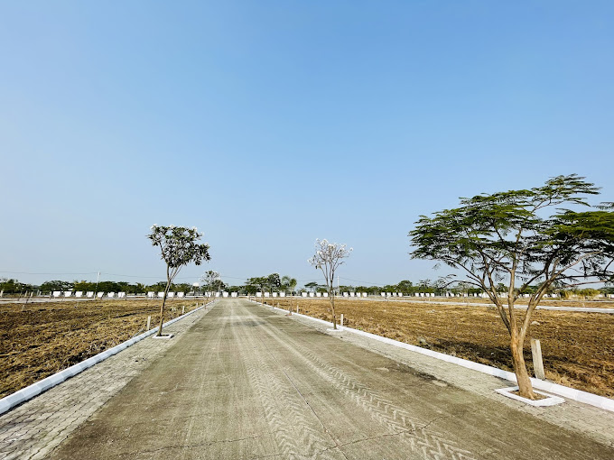 Plot For Sale in Sakar Corridore City