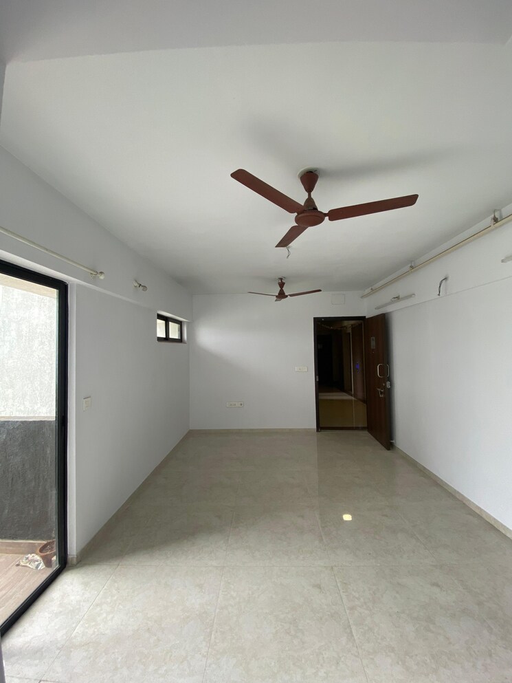 Living Room, lodha-palava-downtown-dombivli-east 1 Bedroom 720 Sq.Ft. Apartment In Dombivli East Thane 9173378