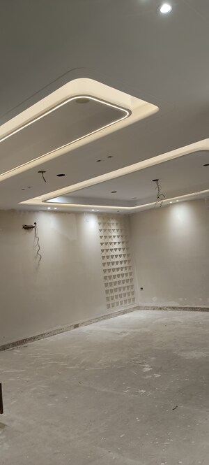 3 BHK Builder Floor For Sale in Meenakshi Garden