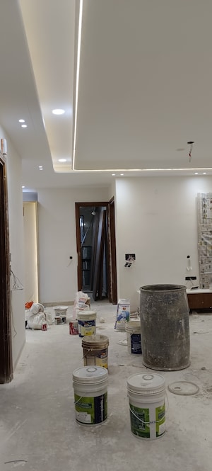 Living Room in 3 BHK Builder Floor at Meenakshi Garden – for Sale