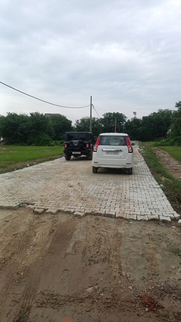  Plot – Exterior View View at Maruti Kunj - for Sale