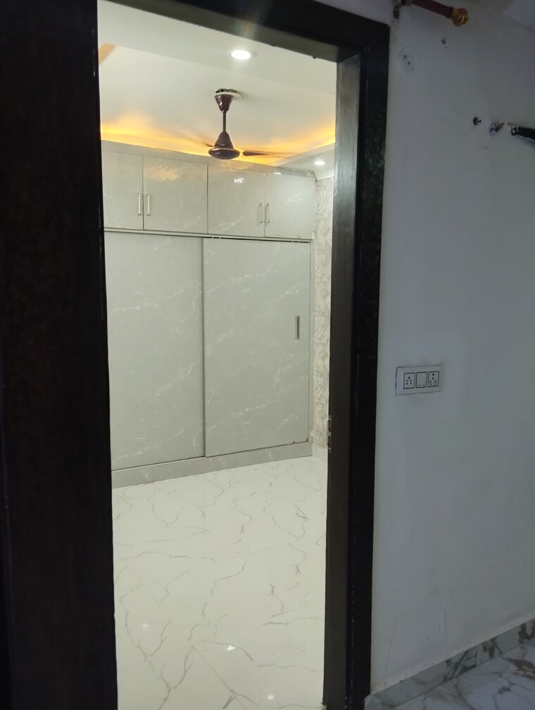 undefined, vipin garden 3 Bedroom 80 Acre Builder Floor In Vipin Garden Delhi 9173506