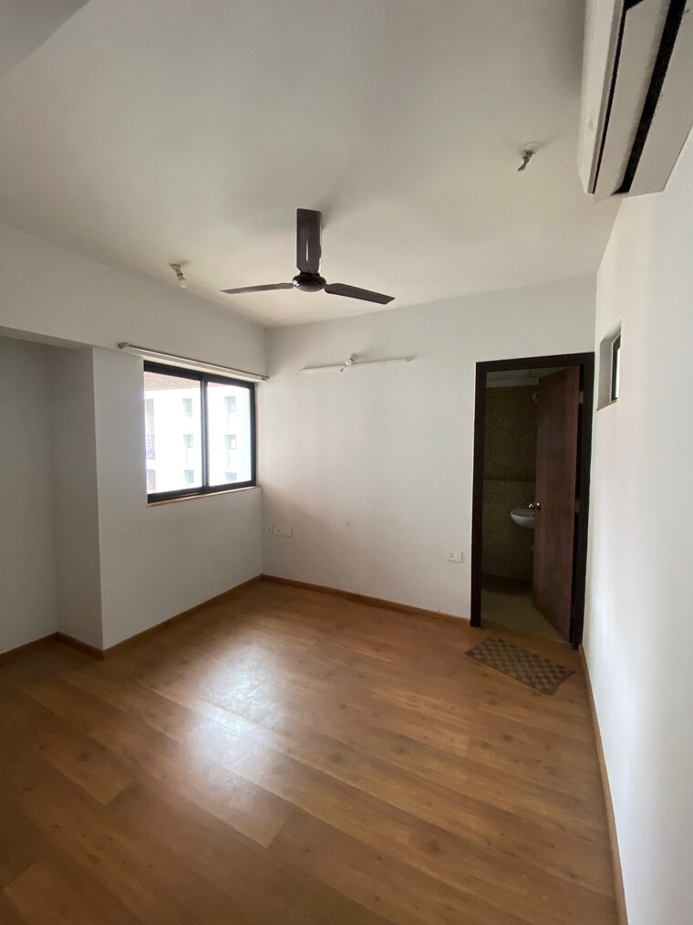 Master Bedroom, lodha-palava-downtown 2 Bedroom 990 Sq.Ft. Apartment In Dombivli East Thane 9173418