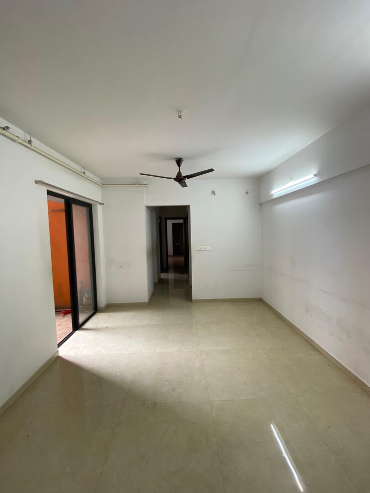 Living Room, lodha-palava-downtown 2 Bedroom 990 Sq.Ft. Apartment In Dombivli East Thane 9173418