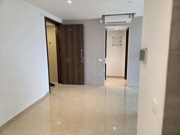 Room in 2 BHK Apartment at Hiranandani Highland, Powai – for Rent