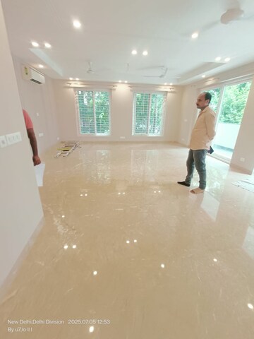 Living Room in 4 BHK Builder Floor at Saket – for Rent