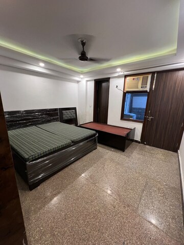 Bedroom in 2 BHK Builder Floor at Ardee City, Sector 52 – for Rent